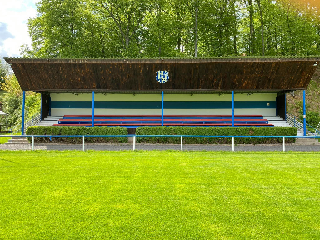 tribuna